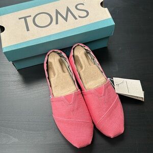 NWT TOMS Alpargata Tea Rose Sneaker